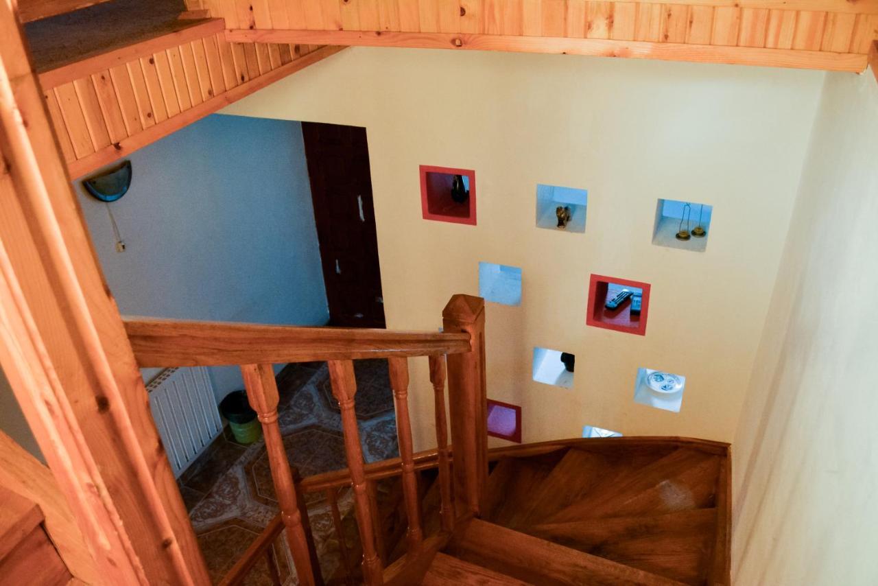 Grandpa'S Hidden Crib, 6 Bedroom, Pet Friendly Sinaia Dış mekan fotoğraf